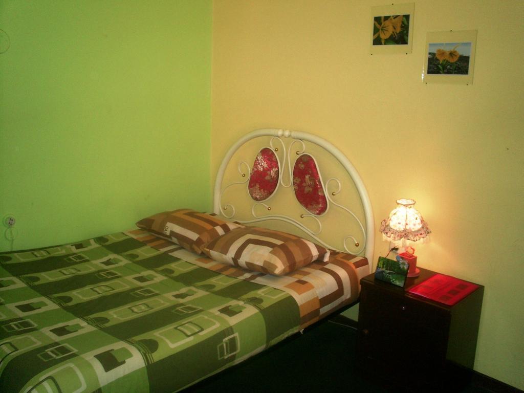 El Manzano Guest House Πούνο Δωμάτιο φωτογραφία