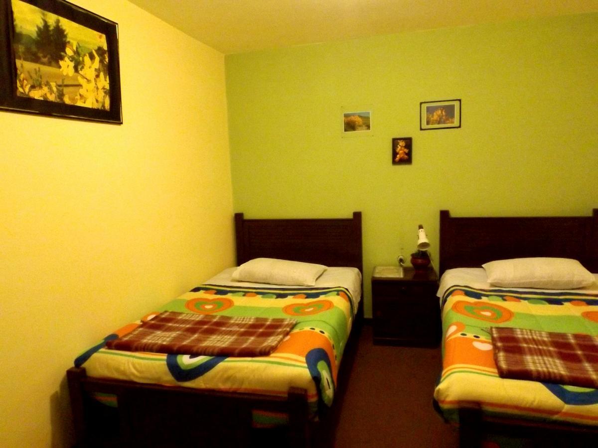 El Manzano Guest House Πούνο Εξωτερικό φωτογραφία