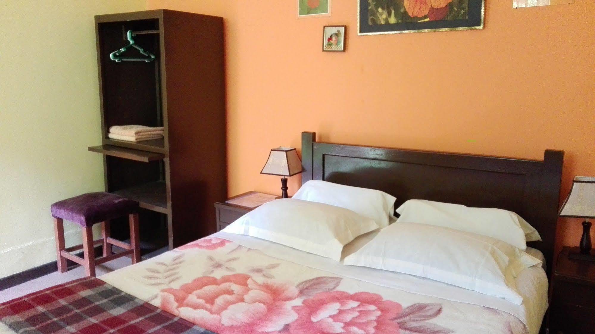 El Manzano Guest House Πούνο Εξωτερικό φωτογραφία